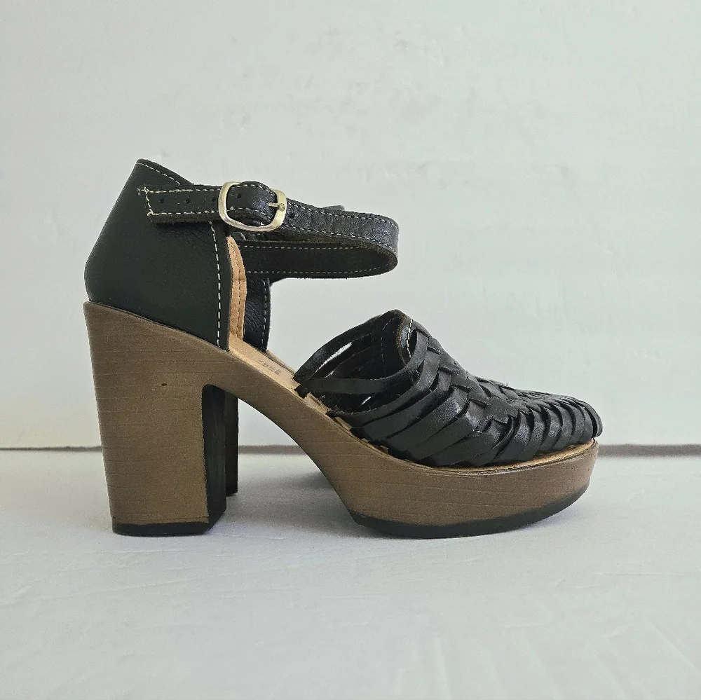Black Leather Platform Ankle Strap Shoes size 6 Artisan made